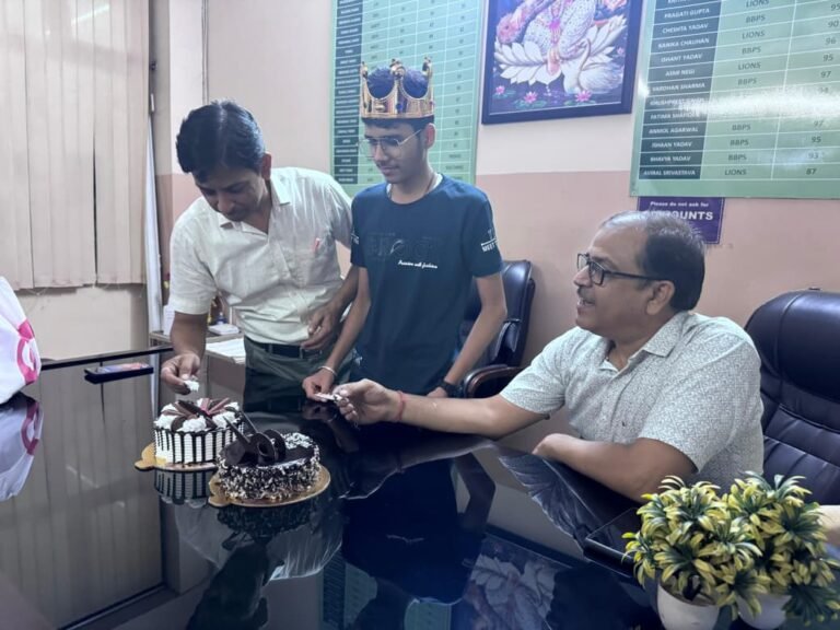 teacher's_day_Celebration_Sanchay_Coaching_Centre